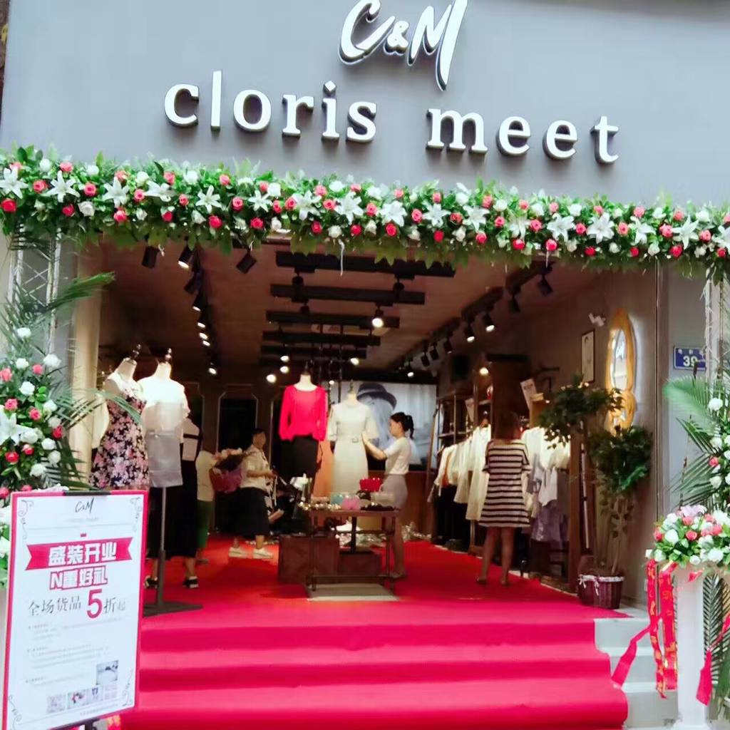 cloris meet新锐女装品牌,遇见你是最浪漫的邂逅