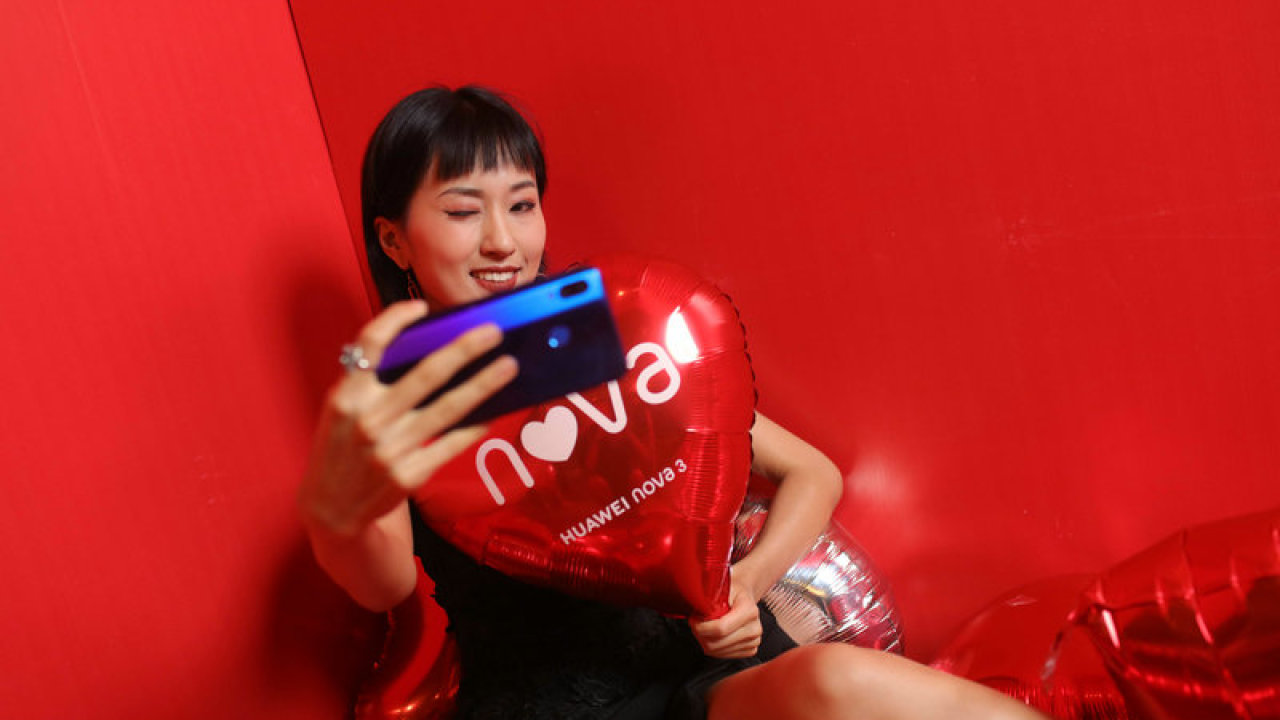HUAWEI nova 3