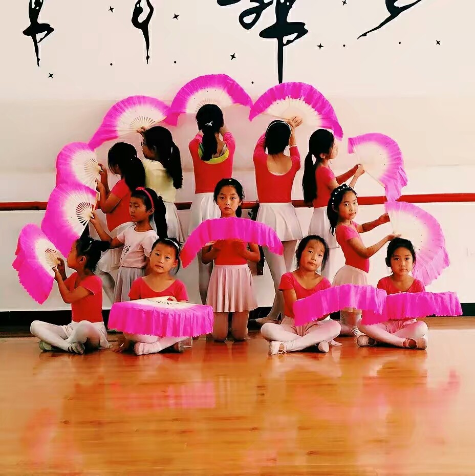 兴平红舞星舞蹈学校送您一份祝福