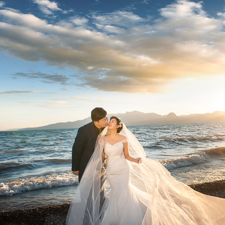 袁林林&徐国盛的婚礼邀请函