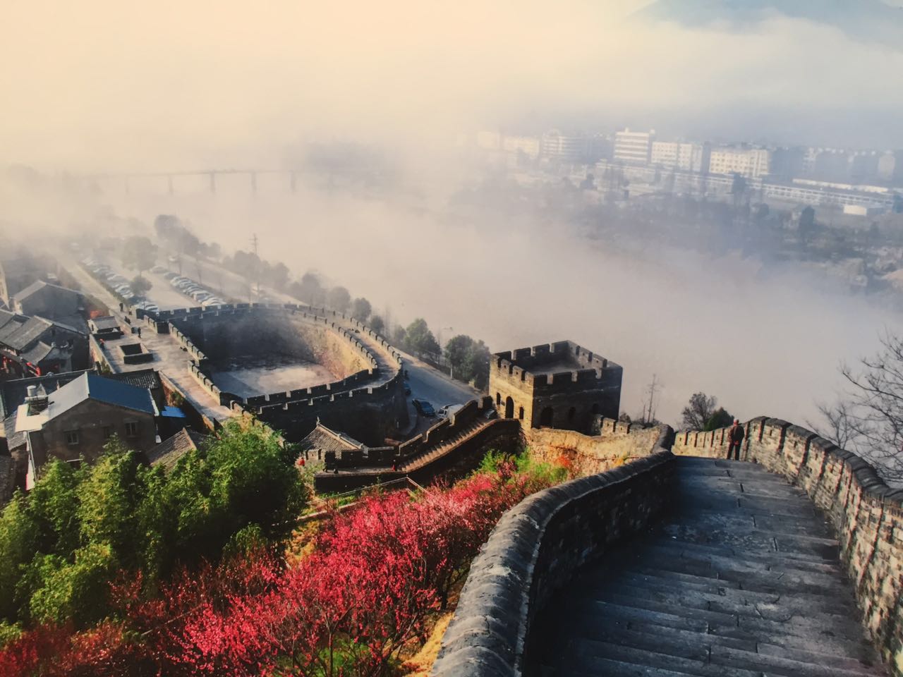 浙江省临海市崇和路167号 陈炜锋 13666869172 相约临海 江南千年古