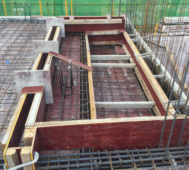 成果展示 卫生间反坎一次浇筑 卫生间反坎效果