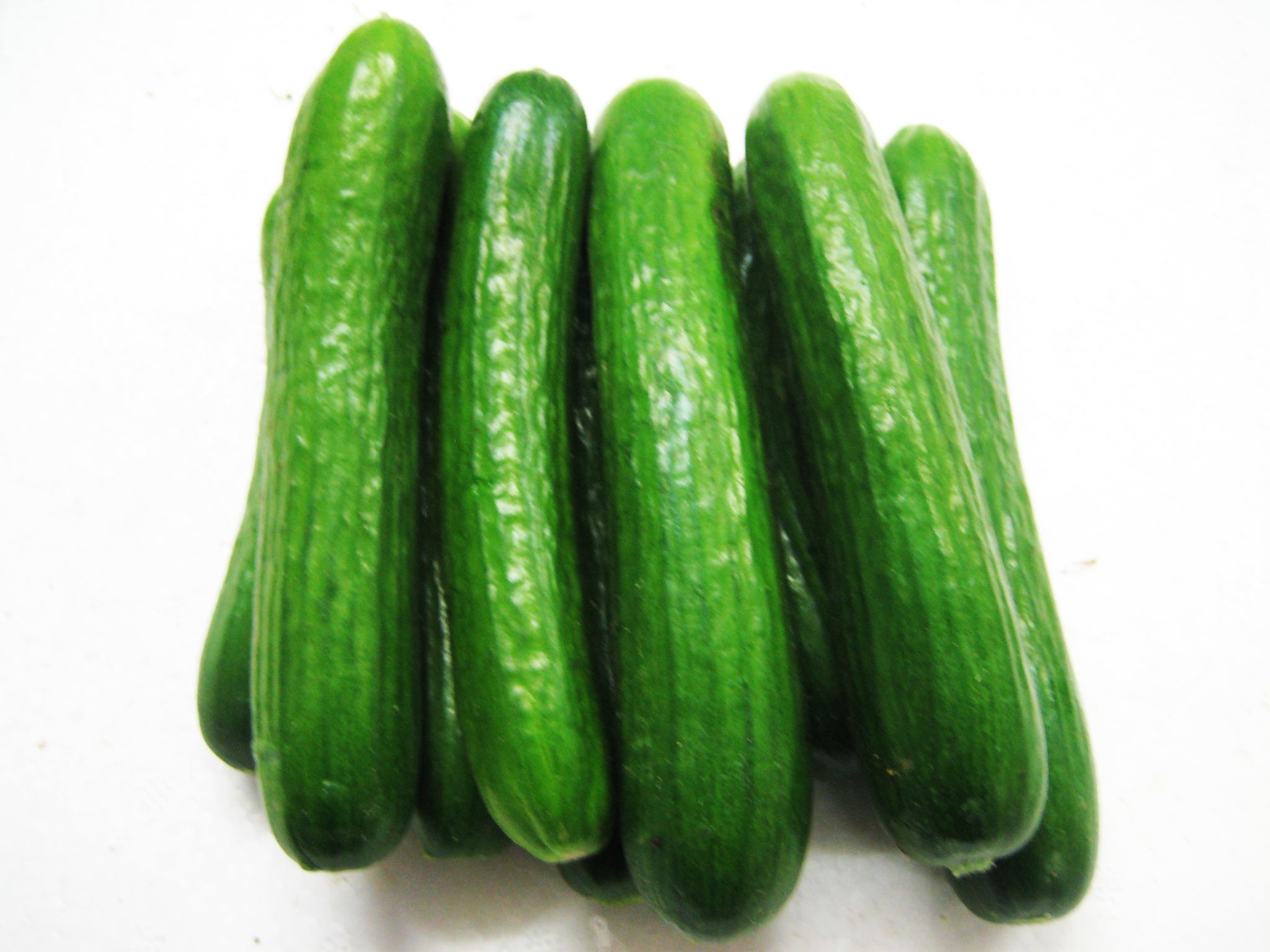 水果青瓜 1.98元/斤