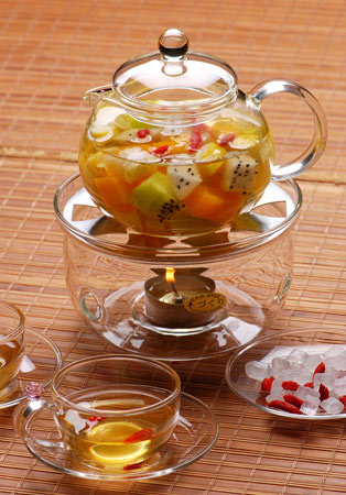 水果茶是将一些水果