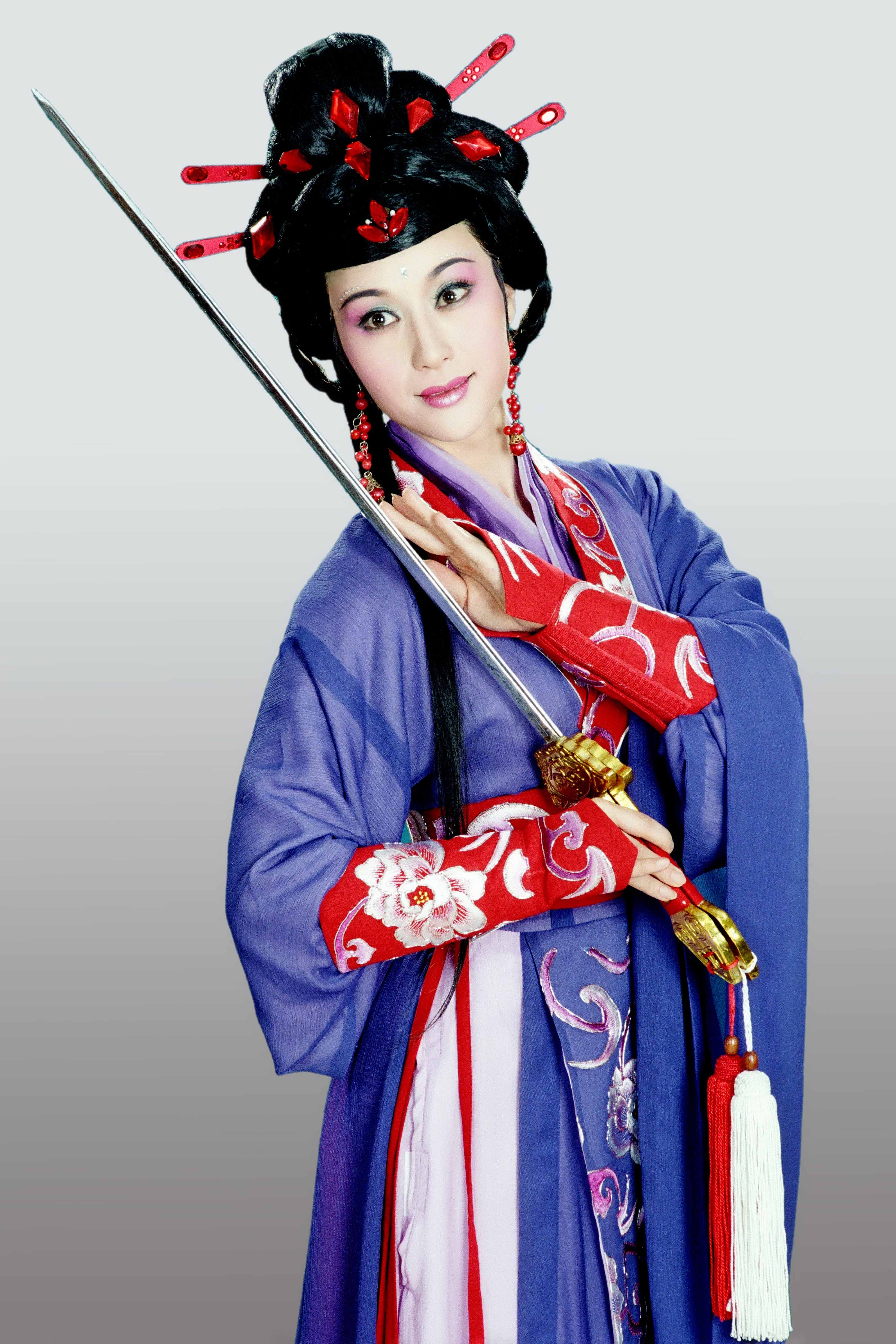 第六场 越剧《心比天高》 周妤俊 演出单位:杭州越剧传习院 演出地址