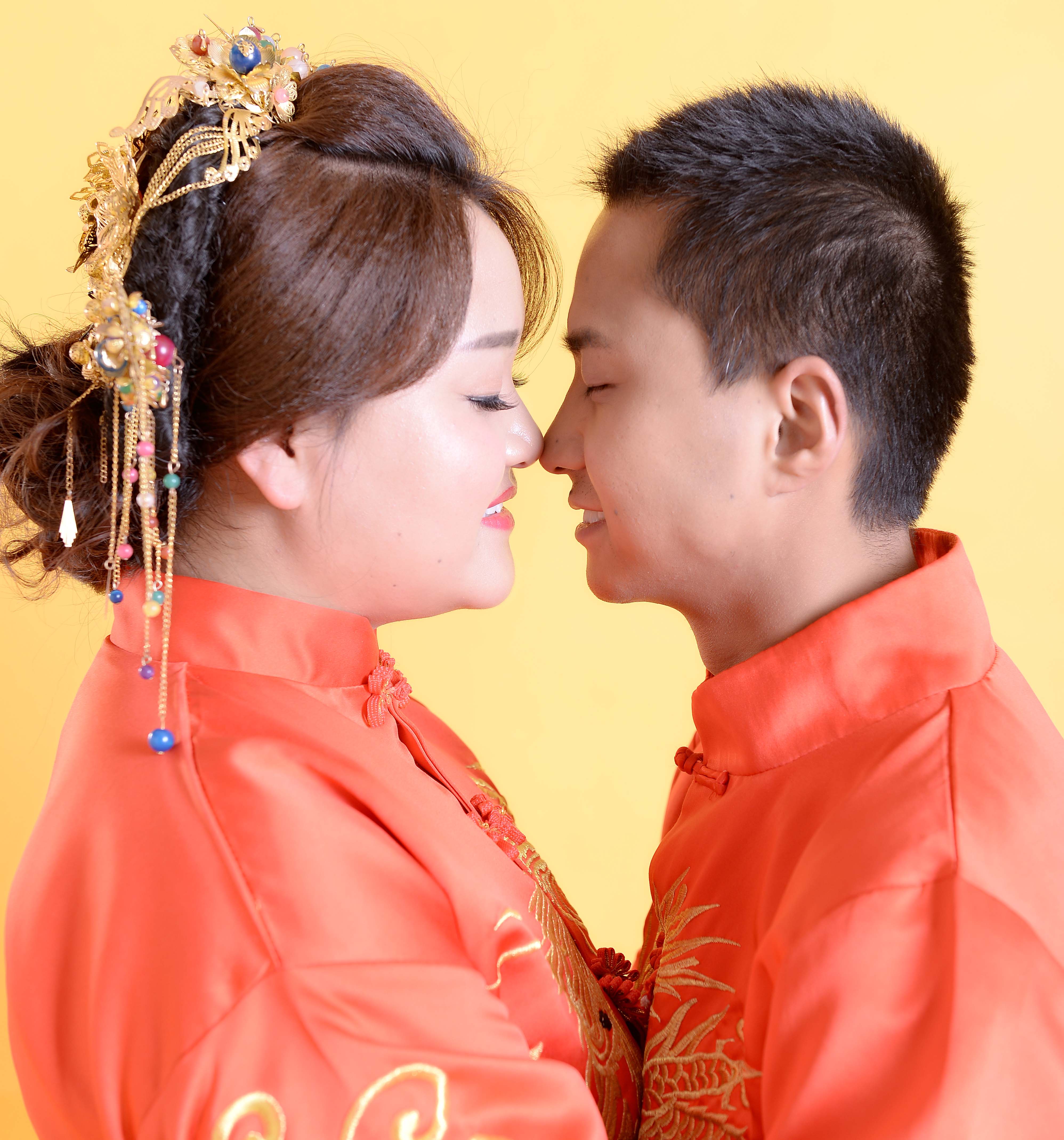 搜索和凤社家具