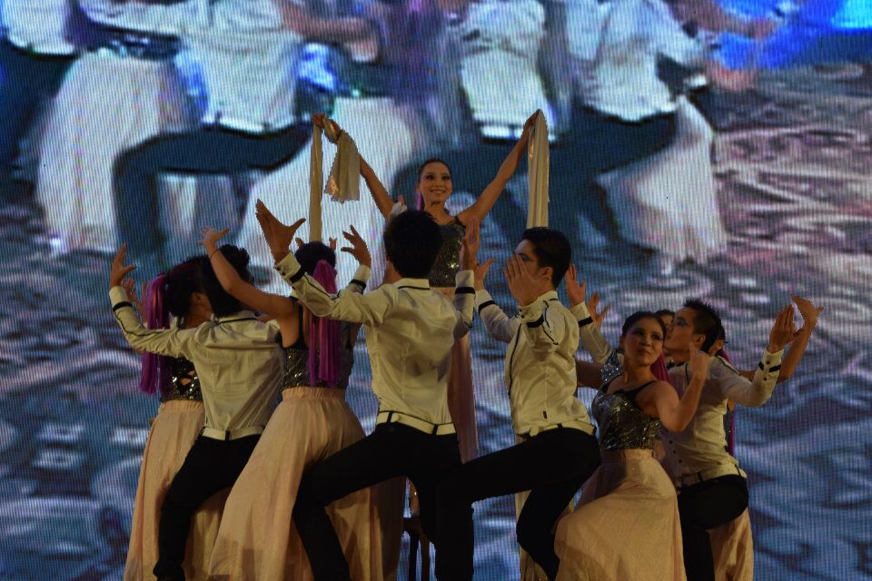 曹荣和李秋诚邀您一起参加盛装晚宴!