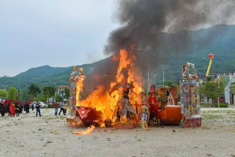普宁佛教报恩居士林丁酉年水陆法会花絮