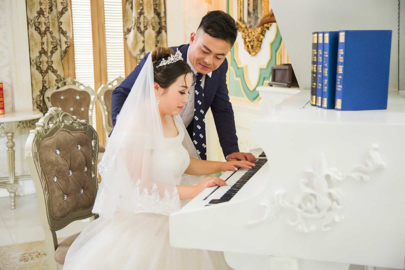 石代瑾&文琴婚礼邀请函