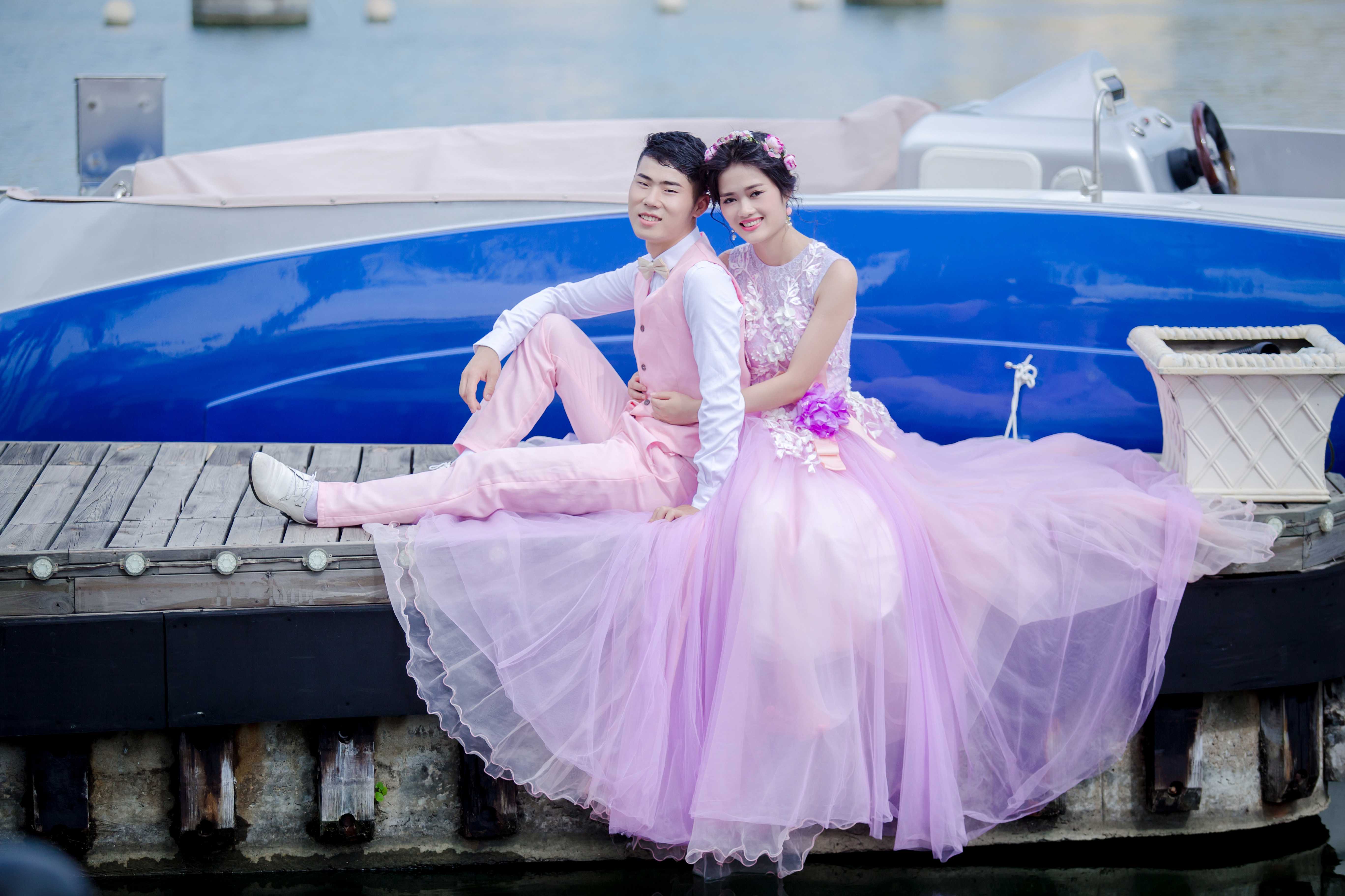 紫色浪漫婚礼邀请函